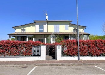 Trilocale Via Carlo Brizzolara, Noceto - foto 47