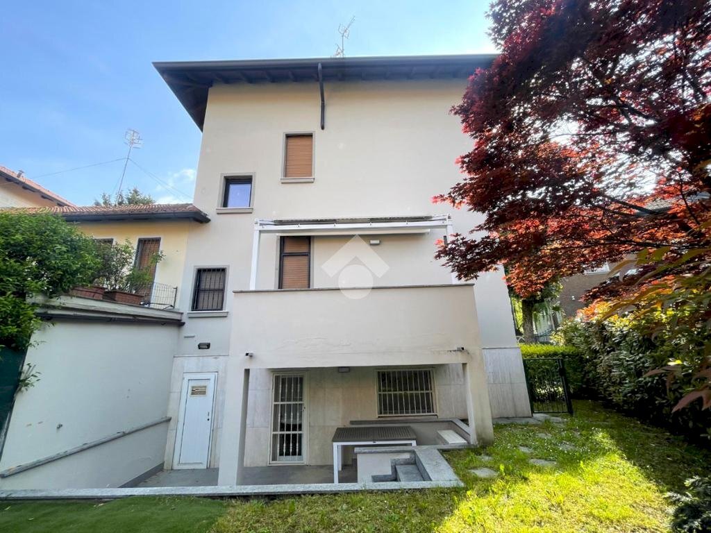Villa Via privata bitonto, Milano - foto 2