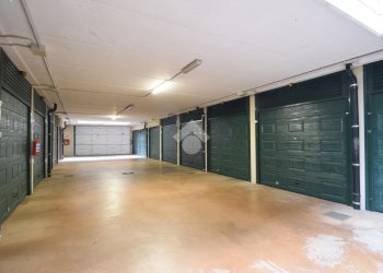 Box Via Aporti, Torino (zona Borgo Po) - foto 5