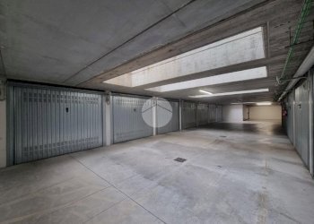 Box Via Diego Guicciardi, Milano (zona Maciachini) - foto 4