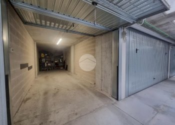 Box Via Diego Guicciardi, Milano (zona Maciachini) - foto 6