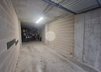 Box Via Diego Guicciardi, Milano (zona Maciachini) - foto 7