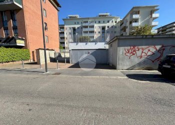 Box Via Diego Guicciardi, Milano (neighborhood Maciachini) - photo 2