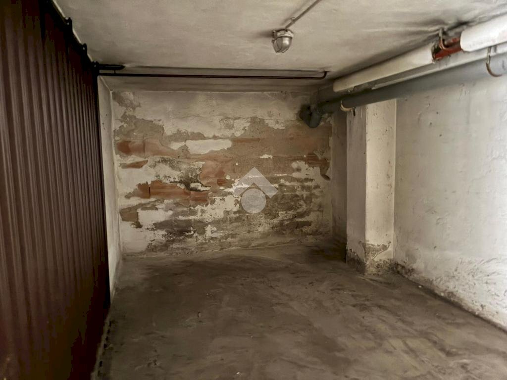 Posto Auto Via Francesco Mussi, Corbetta - foto 2