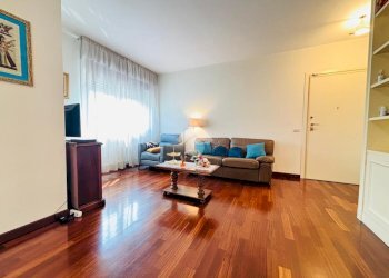 Three-room apartment Via Zara, Rho - photo 5