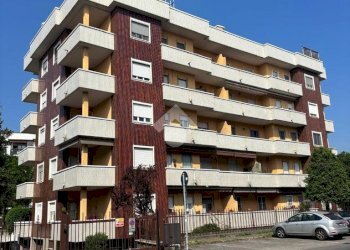 Trilocale Via Tommaso Grossi, Rho - foto 1