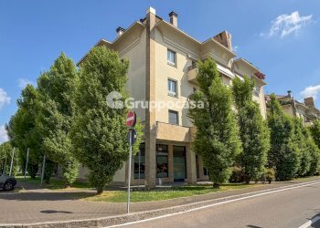 Foto 1 - Bilocale Via A. De Gasperi
 
38, Magenta - foto 1