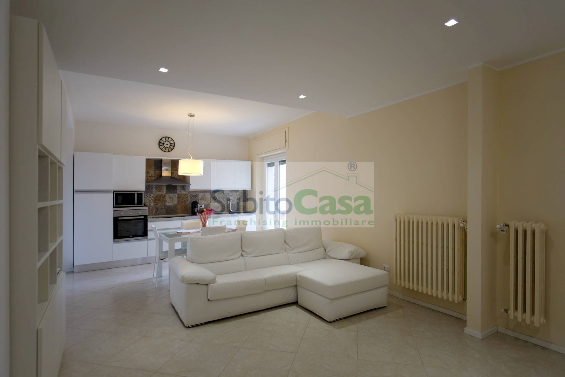 Foto 3 - Trilocale Via Silvinio Olivieri
 
111, Chieti - foto 3