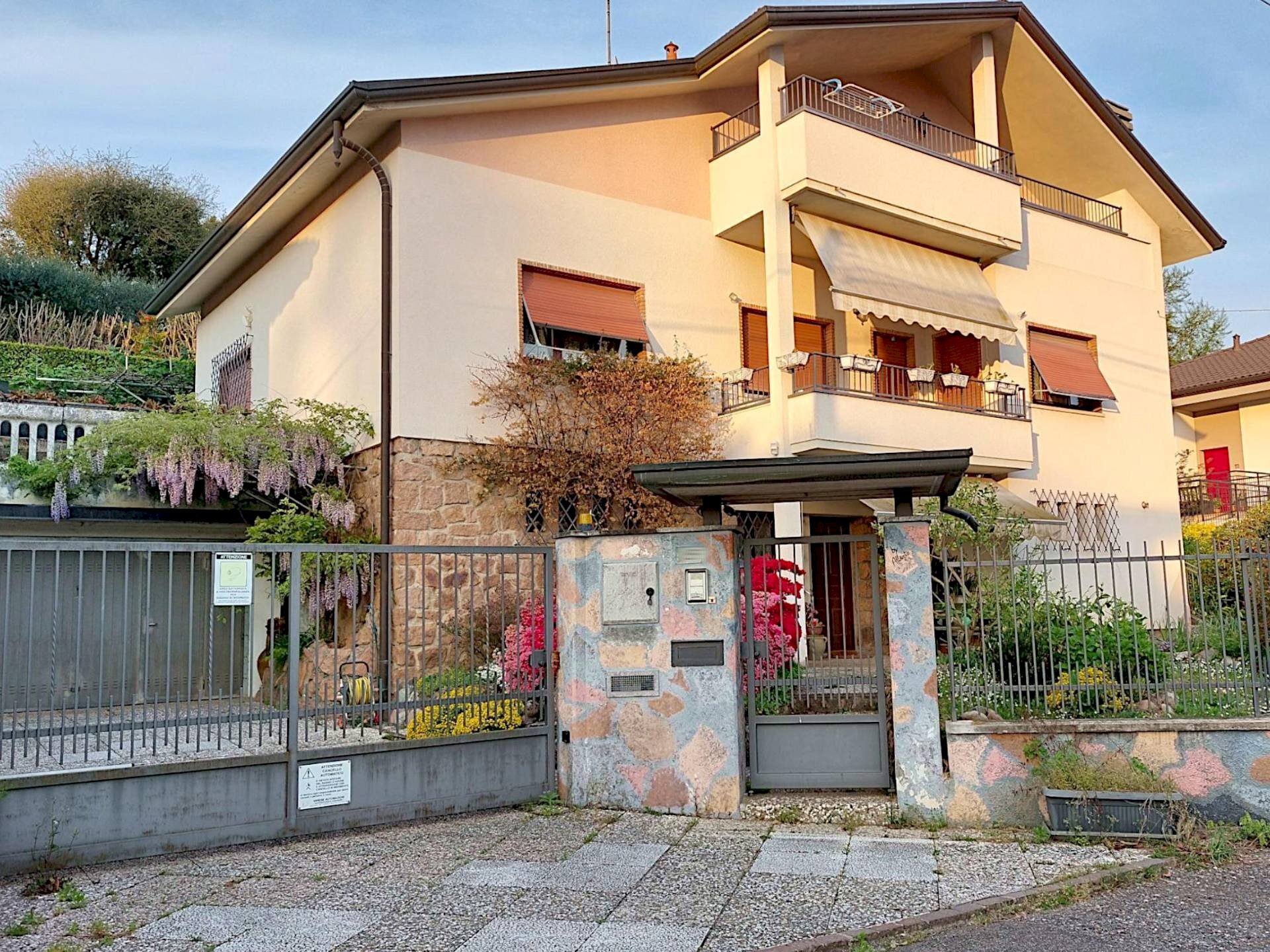 Foto 1 - Villa via cilea, Tradate - foto 1