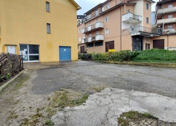 Foto 1 - Locale Commerciale Via fontana nuova, Ariano Irpino - foto 1
