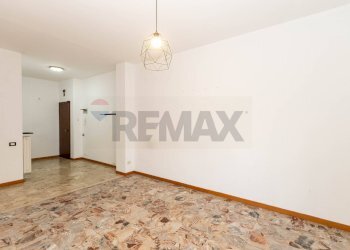 Soggiorno - Trilocale Via Manzoni
 
1, Settimo Milanese - foto 6