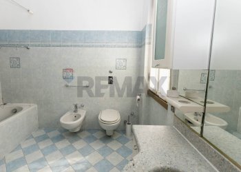 Bagno - Trilocale Via Manzoni
 
1, Settimo Milanese - foto 16