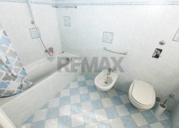 Bagno - Trilocale Via Manzoni
 
1, Settimo Milanese - foto 17