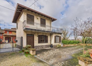 Casa all\'aperto - Casa indipendente Stda Crotesi
 
39, Casteggio - foto 1