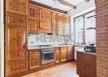 Cucina - Casa indipendente Stda Crotesi
 
39, Casteggio - foto 7
