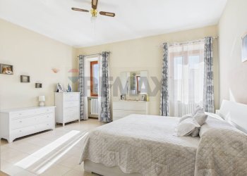 Camera / camera da letto - Casa indipendente FRAZIONE BOTTAROLO
 
4, Barbianello - foto 10