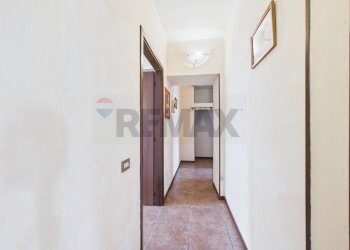 Corridoio - Casa indipendente FRAZIONE BOTTAROLO
 
4, Barbianello - foto 34