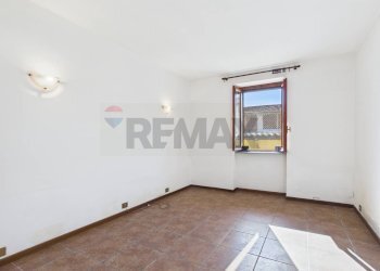 Camera - Casa indipendente FRAZIONE BOTTAROLO
 
4, Barbianello - foto 36