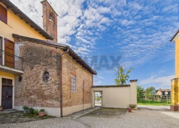 Chiesa - Casa indipendente FRAZIONE BOTTAROLO
 
4, Barbianello - foto 43