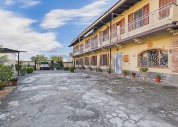 Corte - Casa indipendente FRAZIONE BOTTAROLO
 
4, Barbianello - foto 44