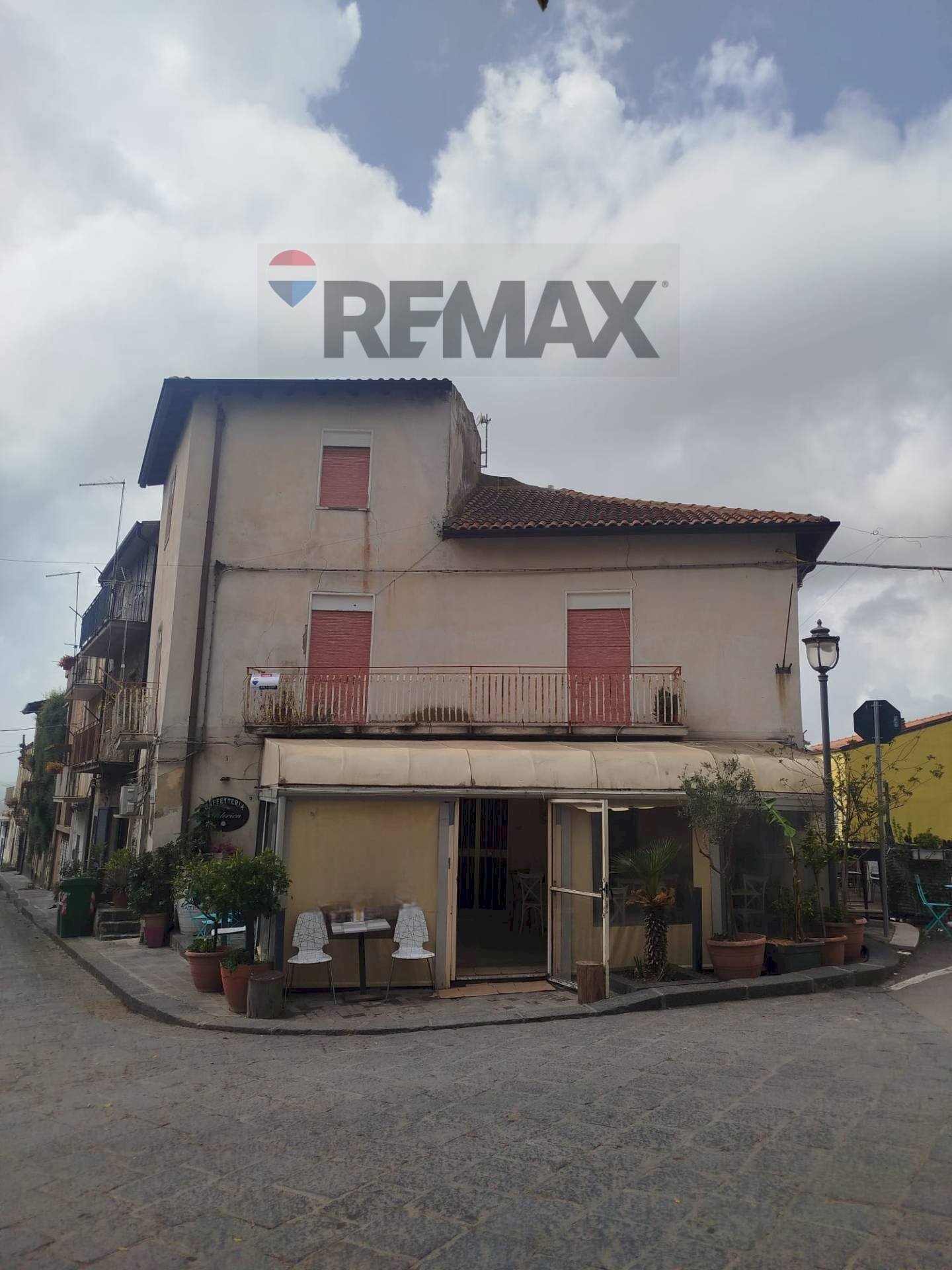 Edificio all\'aperto - Independent house Piazza Guglielmo Marconi
 
1/3/5, Raddusa - photo 1