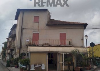 Edificio all\'aperto - Casa indipendente Piazza Guglielmo Marconi
 
1/3/5, Raddusa - foto 5