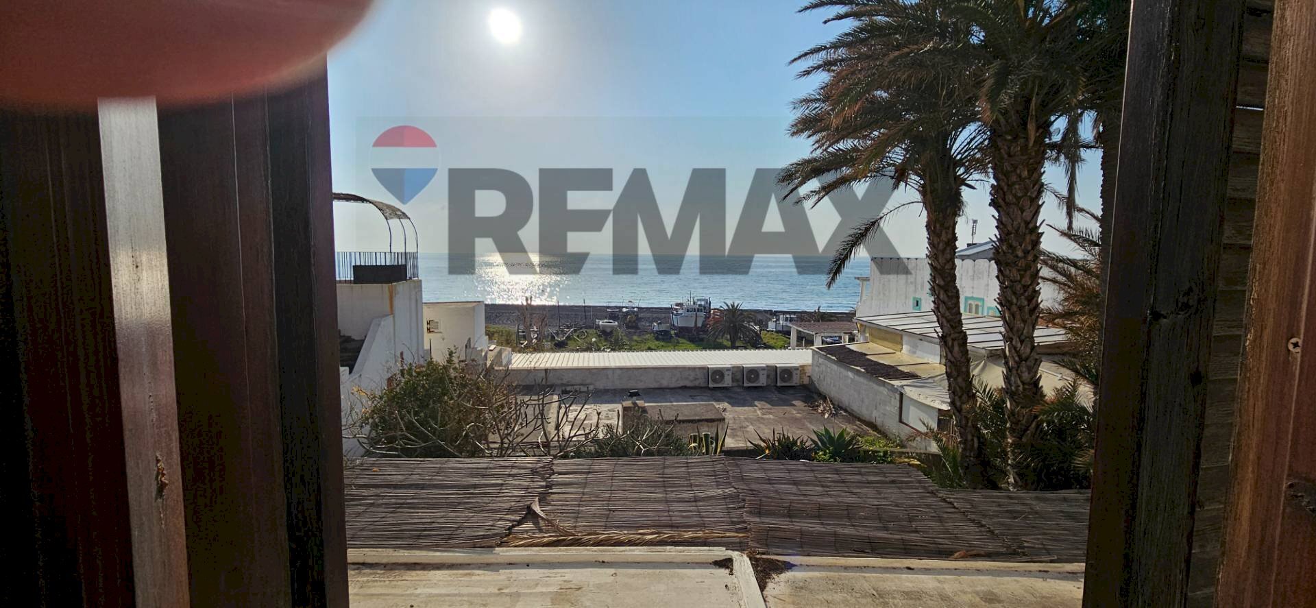 Vista dell\'acqua - Villa a Schiera Via Giuseppe Picone
 
snc, Lipari - foto 1