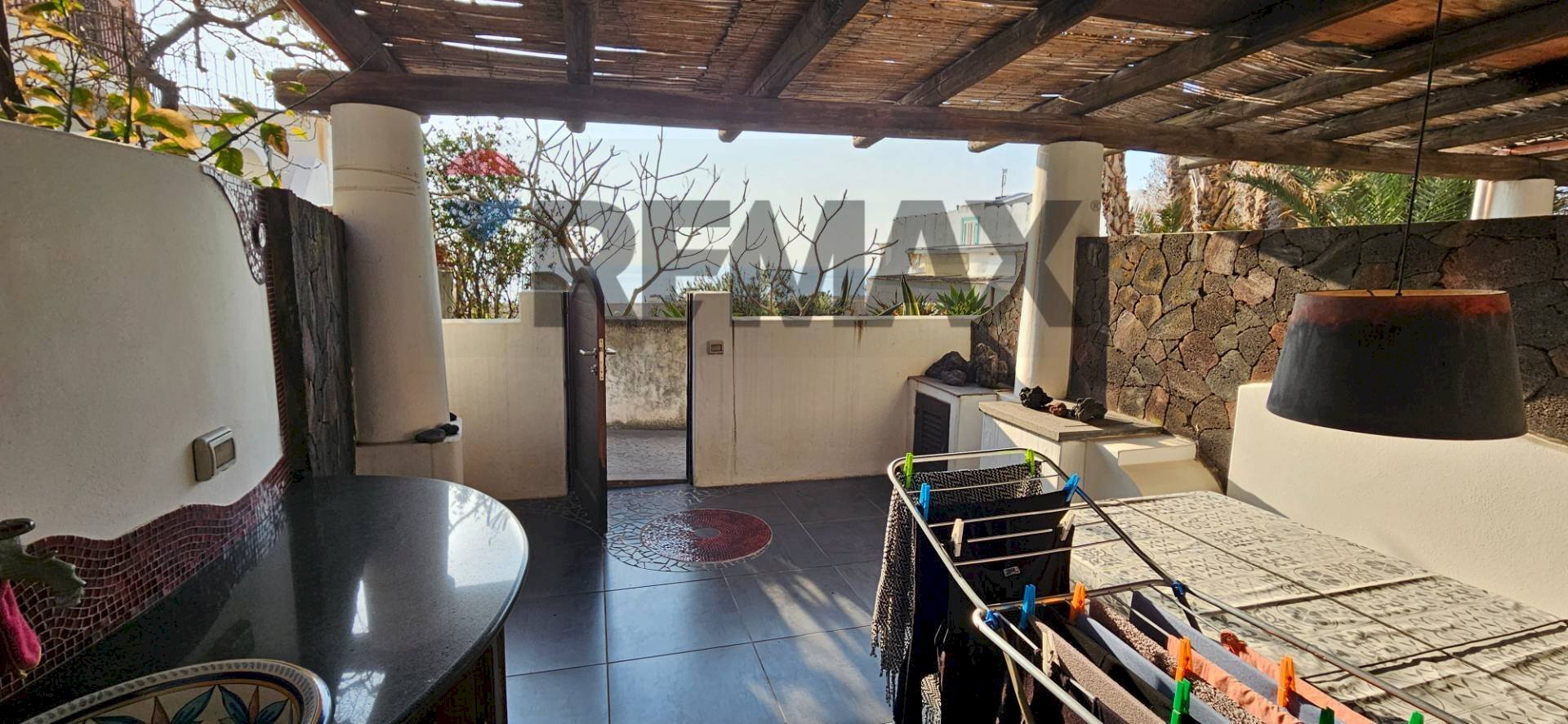 Terrazza - Villa a Schiera Via Giuseppe Picone
 
snc, Lipari - foto 3