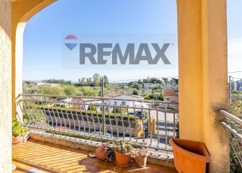 Terrazzo sud - Appartamento Via Archimede
 
5, Caltagirone - foto 40