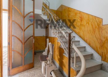 Scale - Appartamento Via Piave
 
183, Lentini - foto 24