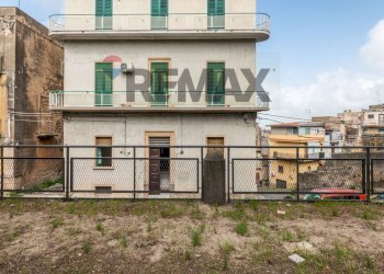 Edificio all\'aperto - Appartamento Via Piave
 
183, Lentini - foto 36