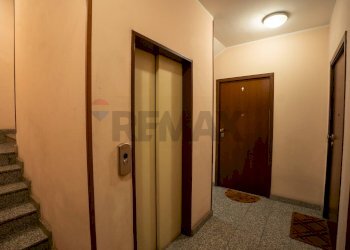 Hall / corridoio - Appartamento Via Etnea
 
334, Mascalucia - foto 25