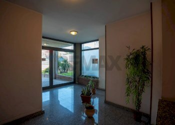 Stanza vuota - Appartamento Via Etnea
 
334, Mascalucia - foto 31