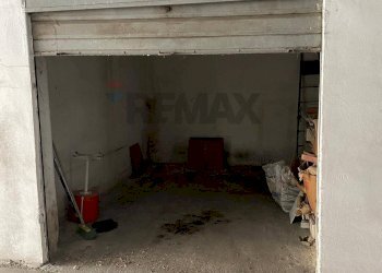 Parcheggio - Box Via XXI Aprile
 
47, Aci Castello - foto 6