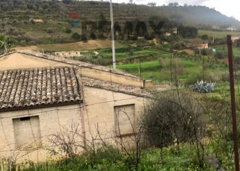 Vista delle montagne - Rustic Contrada Saracena
 
snc, Caltagirone - photo 18