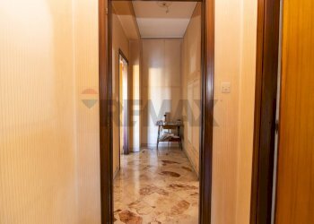 Hall / corridoio - Appartamento Via Umberto
 
5, Sant'Agata Li Battiati - foto 11