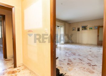 Hall / corridoio - Appartamento Via Umberto
 
5, Sant'Agata Li Battiati - foto 20