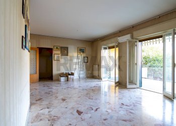 Stanza vuota - Appartamento Via Umberto
 
5, Sant'Agata Li Battiati - foto 46