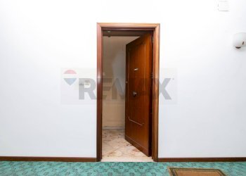 Stanza vuota - Appartamento Via Umberto
 
5, Sant'Agata Li Battiati - foto 57