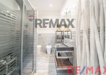 Bagno - Three-room apartment Via del Monte delle Capre
 
50, Roma - photo 8