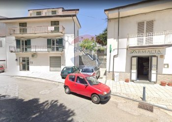 Edificio all\'aperto - Appartamento Acri - foto 1