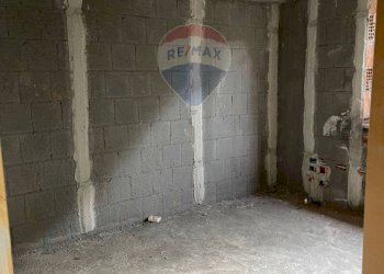 Stanza vuota - Appartamento Acri - foto 3