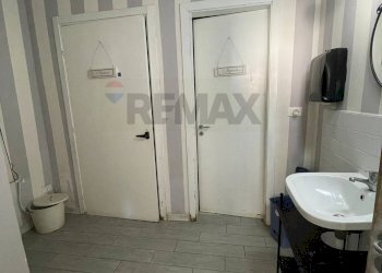 Bagno - Attività Commerciale Via Lucania
 
41, Corigliano-Rossano - foto 4
