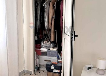 Cabina armadio - Three-room apartment Via Nazionale
 
174, Corigliano-Rossano - photo 12