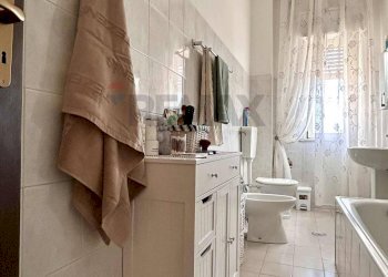 Bagno - Three-room apartment Via Nazionale
 
174, Corigliano-Rossano - photo 14