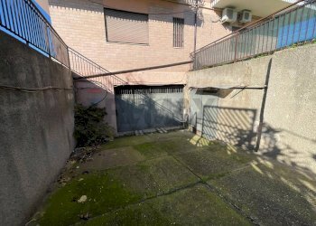 Casa all\'aperto - Magazzino VIA ROMAGNA
 
6, Corigliano-Rossano - foto 1