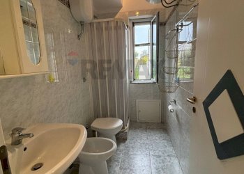 Bagno - Casa semi indipendente Via Pietro de Franco
 
134, Villapiana - foto 11