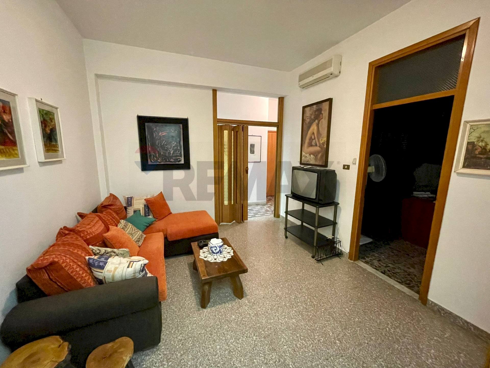 Soggiorno - Appartamento Corigliano-Rossano - foto 1