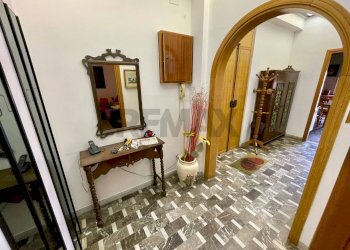 Hall / corridoio - Appartamento Corigliano-Rossano - foto 19