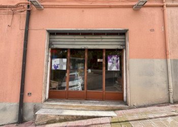 Edificio all\'aperto - Locale Commerciale via ospizio
 
123-125, Corigliano-Rossano - foto 7